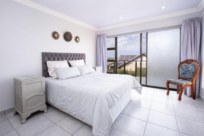 5 Bedroom Property for Sale in Mossel Bay Golf Estate Western Cape